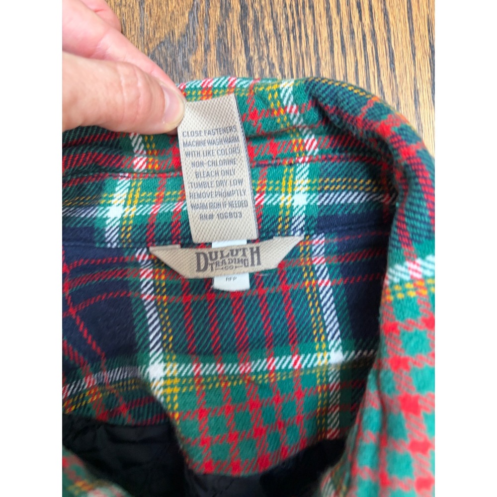 Duluth Trading Co Flannel Chore Jacket S Red Plaid Quilted Cabincore Rustic - Picture 3 of 8